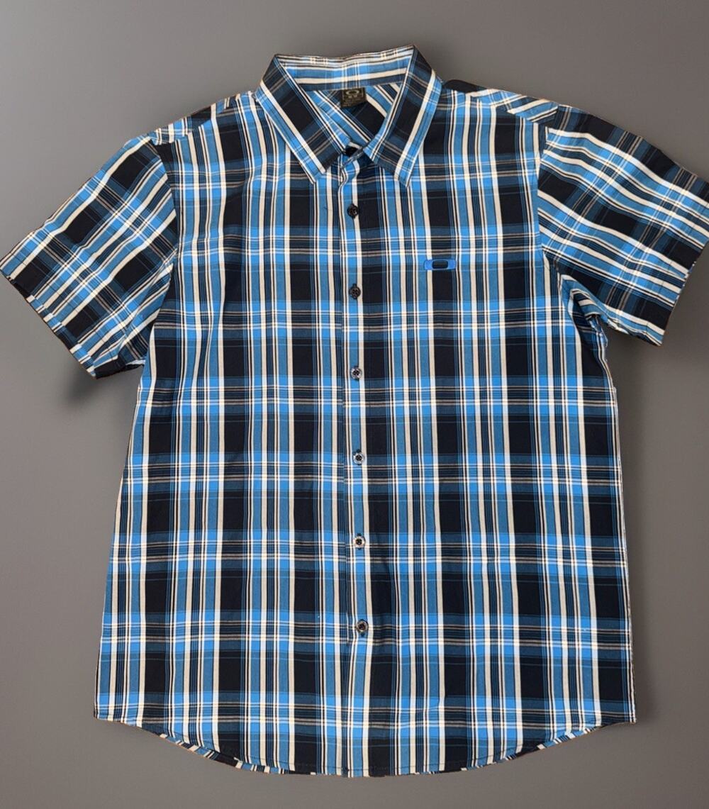 Oakley Shirt Men's M Gray Blue Black Cotton Poly Plaid Short Sleeve Button Up